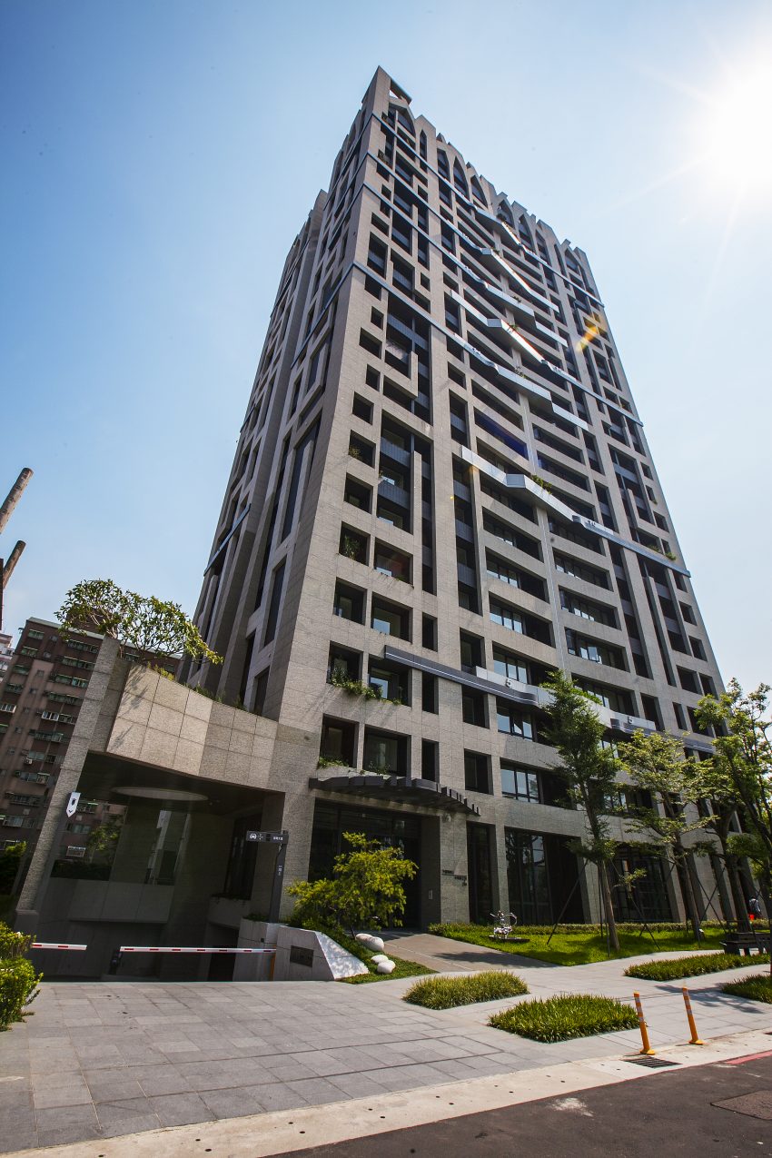 亞昕向上 Itc 億東營造股份有限公司